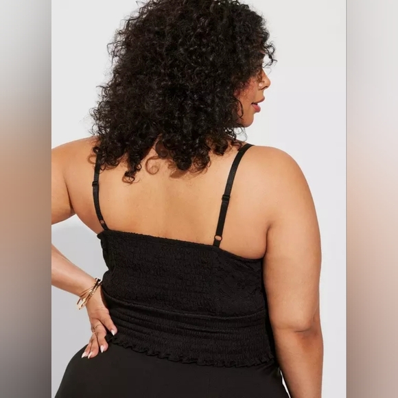 Torrid Black Lace Smocked Crop Top 3x - Picture 3 of 12